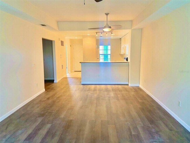 Building Photo - 5771 Sabal Trace Dr