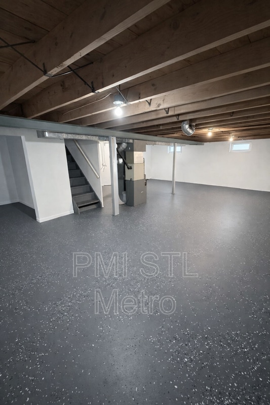 Building Photo - 10327 Renfrew Dr