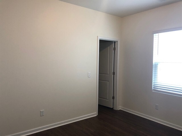 Building Photo - 218 Orion Way