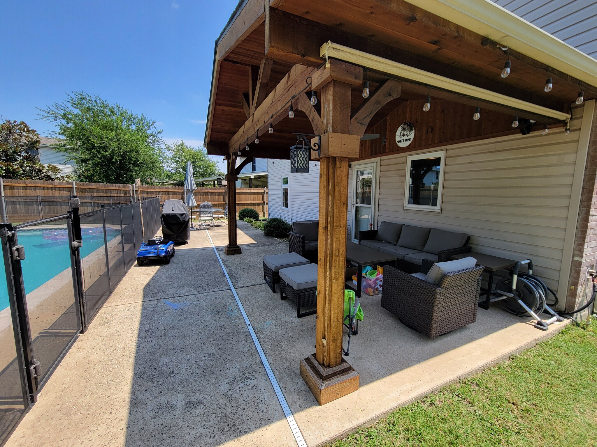 Building Photo - 3108 Westview Dr