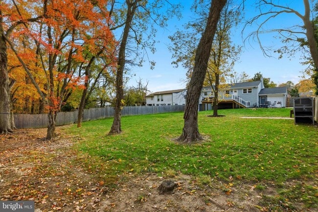 Building Photo - 6906 Berkshire Dr