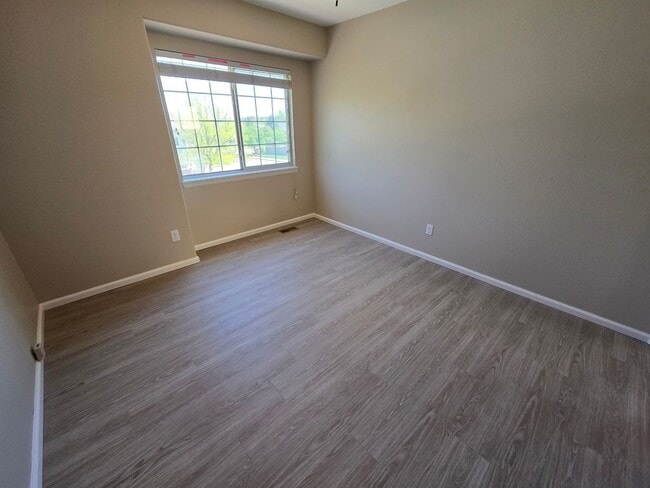 Building Photo - Beautiful and Fresh Updated Four Bedroom Home on a Corner Lot in Rock Creek!