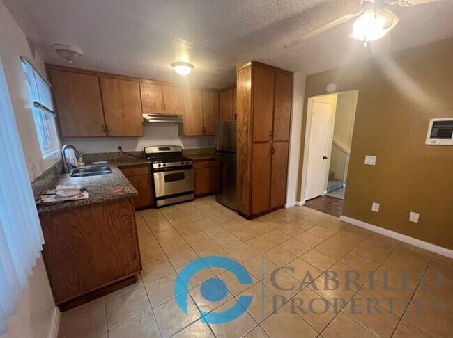 Building Photo - 8200 Lemon Grove Way