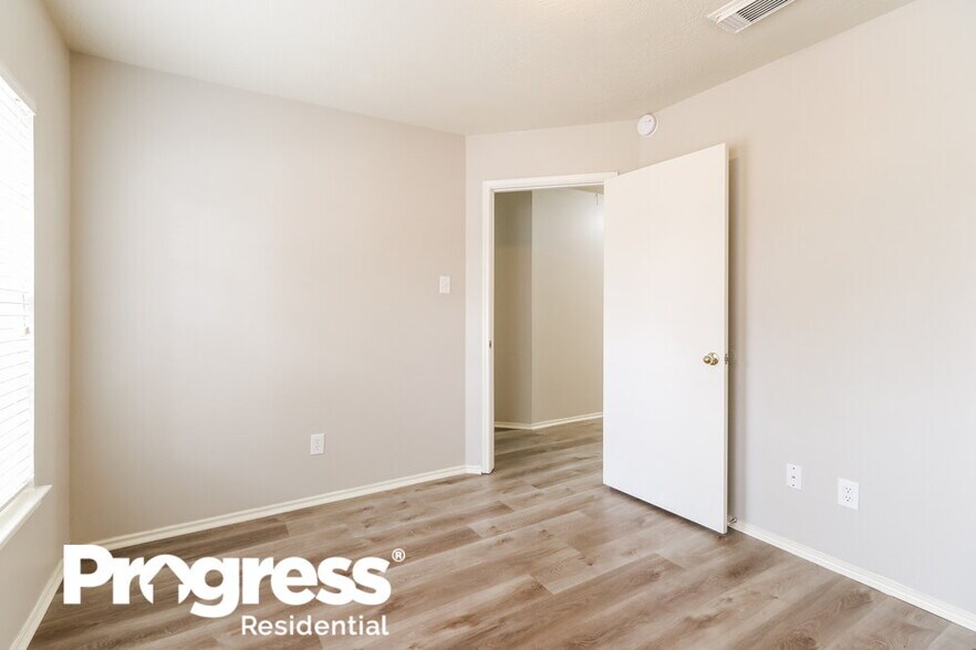 Building Photo - 18734 Cleeve Cl