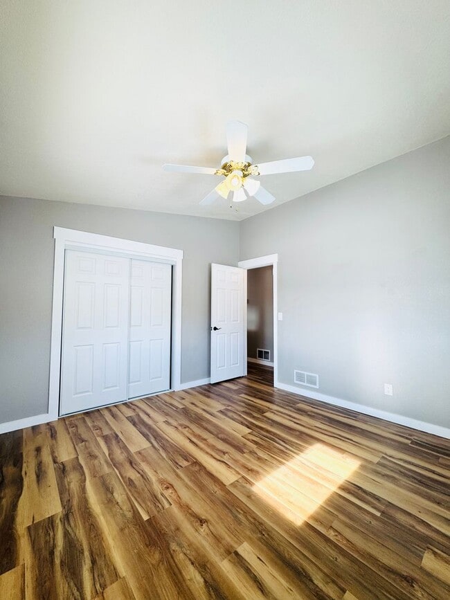 Building Photo - Beautiful Horse Property with Outbuildings in Loveland