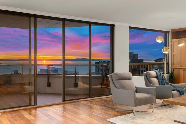 Building Photo - Harbour Heights - 2 bedrooms