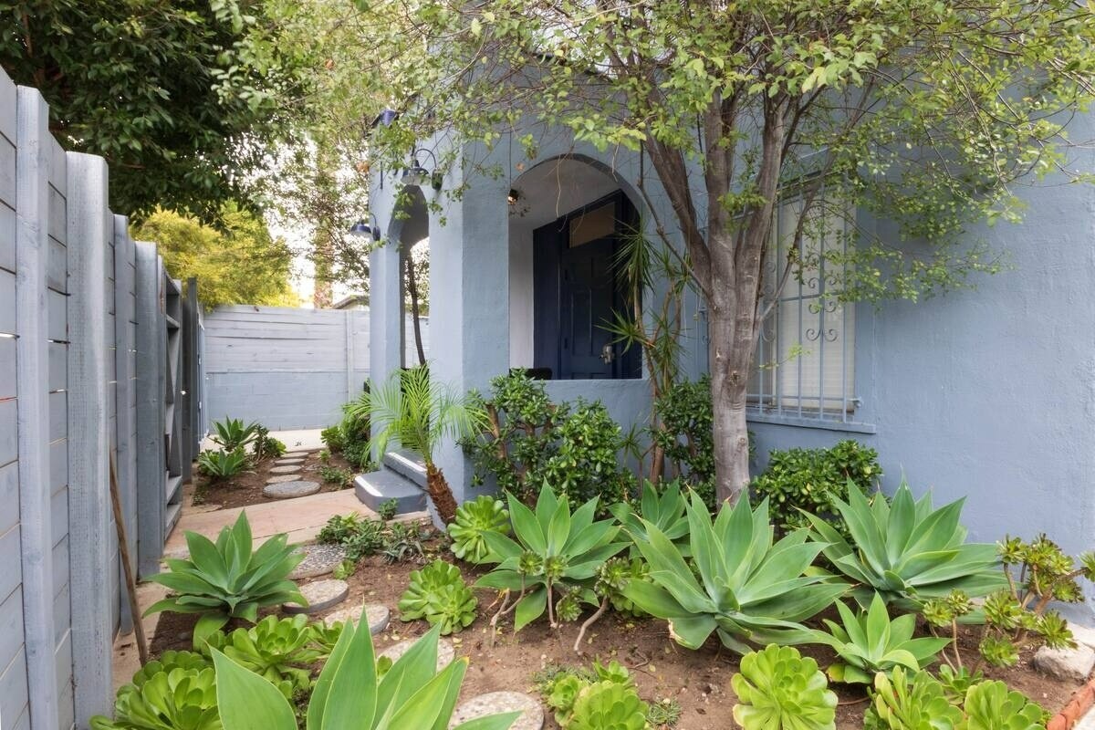 Building Photo - 1806 Washington Way