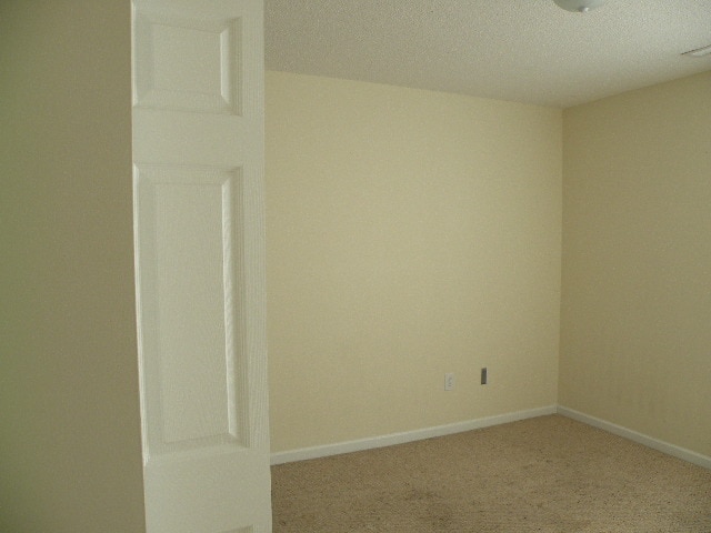 Building Photo - Cul-De-Sac Home in Carolina Pines Community!