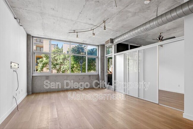 Building Photo - 1025 Island Ave