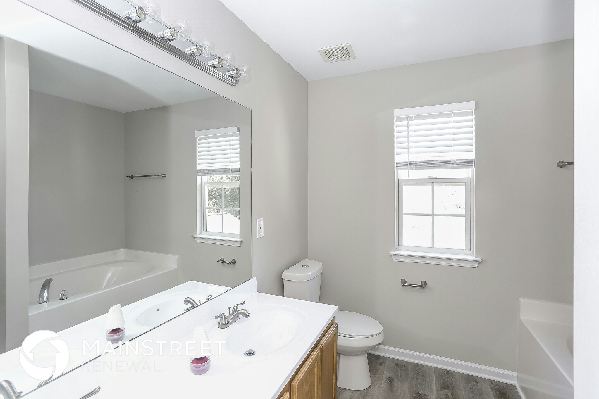 Building Photo - 10941 Shelly Renee Dr