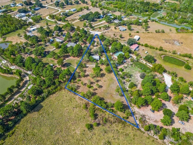 Building Photo - 20314 Great Lake St