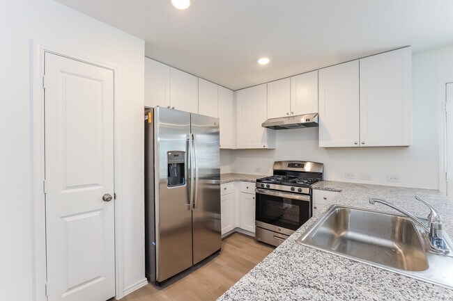 Building Photo - 2935 Ruby Crossing