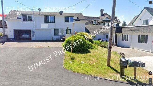 Primary Photo - 240 Angle St