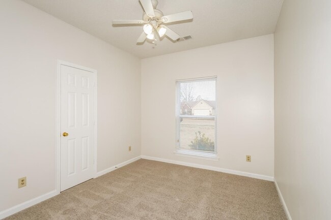 Building Photo - 4028 Long Creek Rd