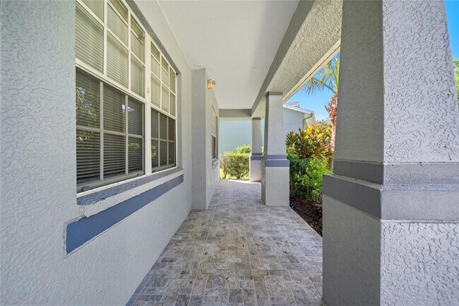 Building Photo - 11724 Holly Creek Dr