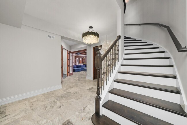 Building Photo - 6403 S Garfield St