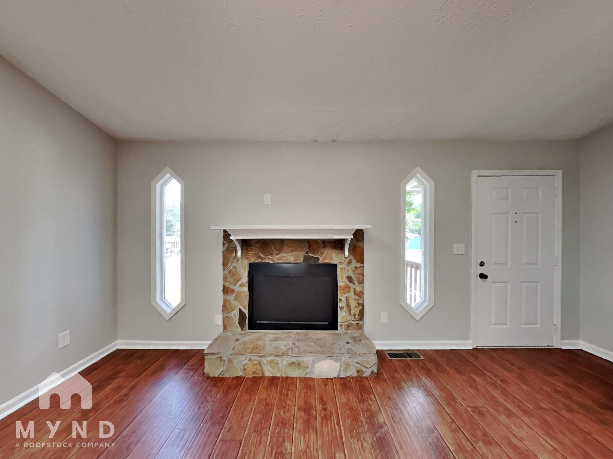 Building Photo - 2682 Winding Creek Dr