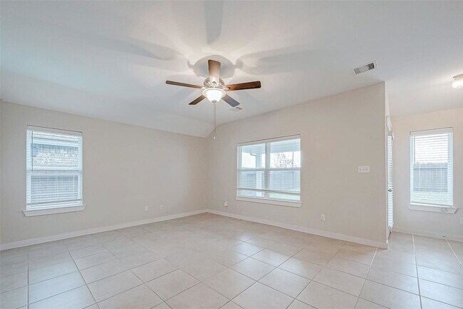 Building Photo - 3021 Quarry Springs Dr