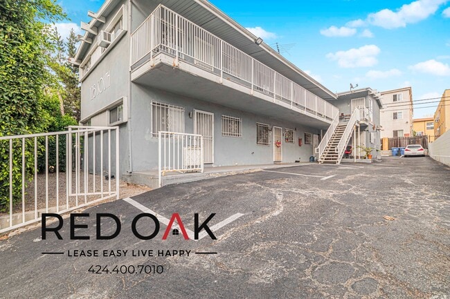 Building Photo - 128 Normandie Ave