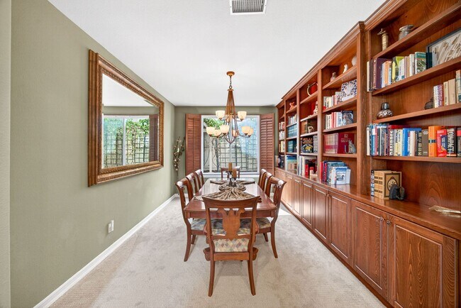 Building Photo - Elegant Summer Rental in Carmel Valley | Fully Furnished