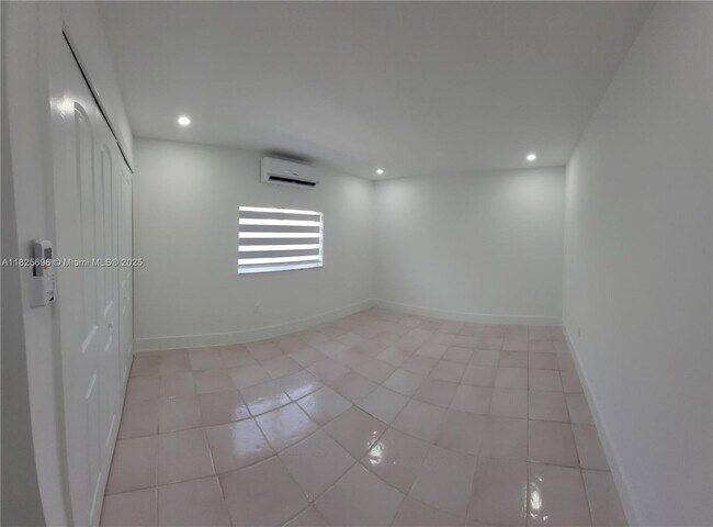 Building Photo - 13220 SW 46th St