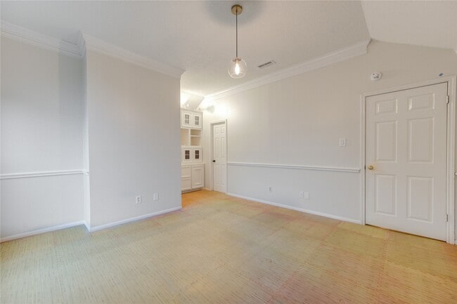 Building Photo - 21450 Park Post Ln