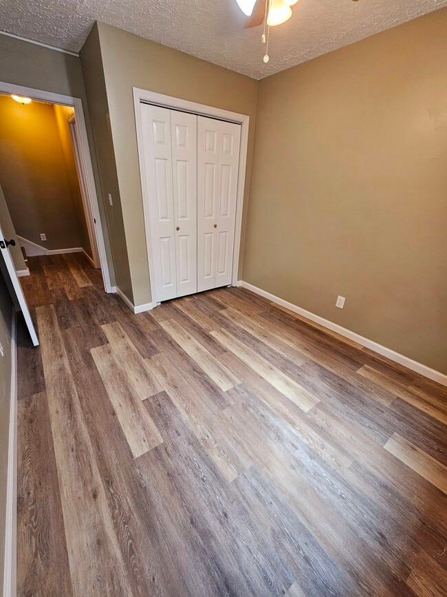 Building Photo - 110 Wakeman Ln