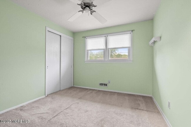 Building Photo - 23 Barbara Ln