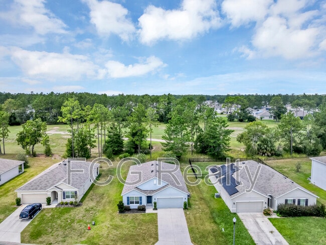 Building Photo - 72 Hickory Crse