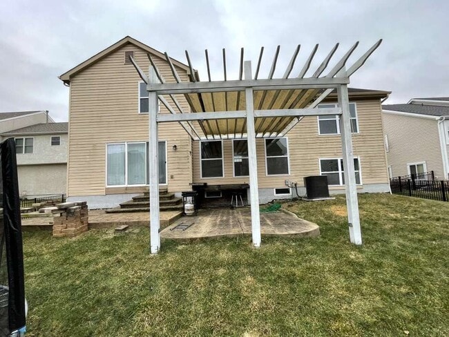 Building Photo - 6170 Ravenhill Rd