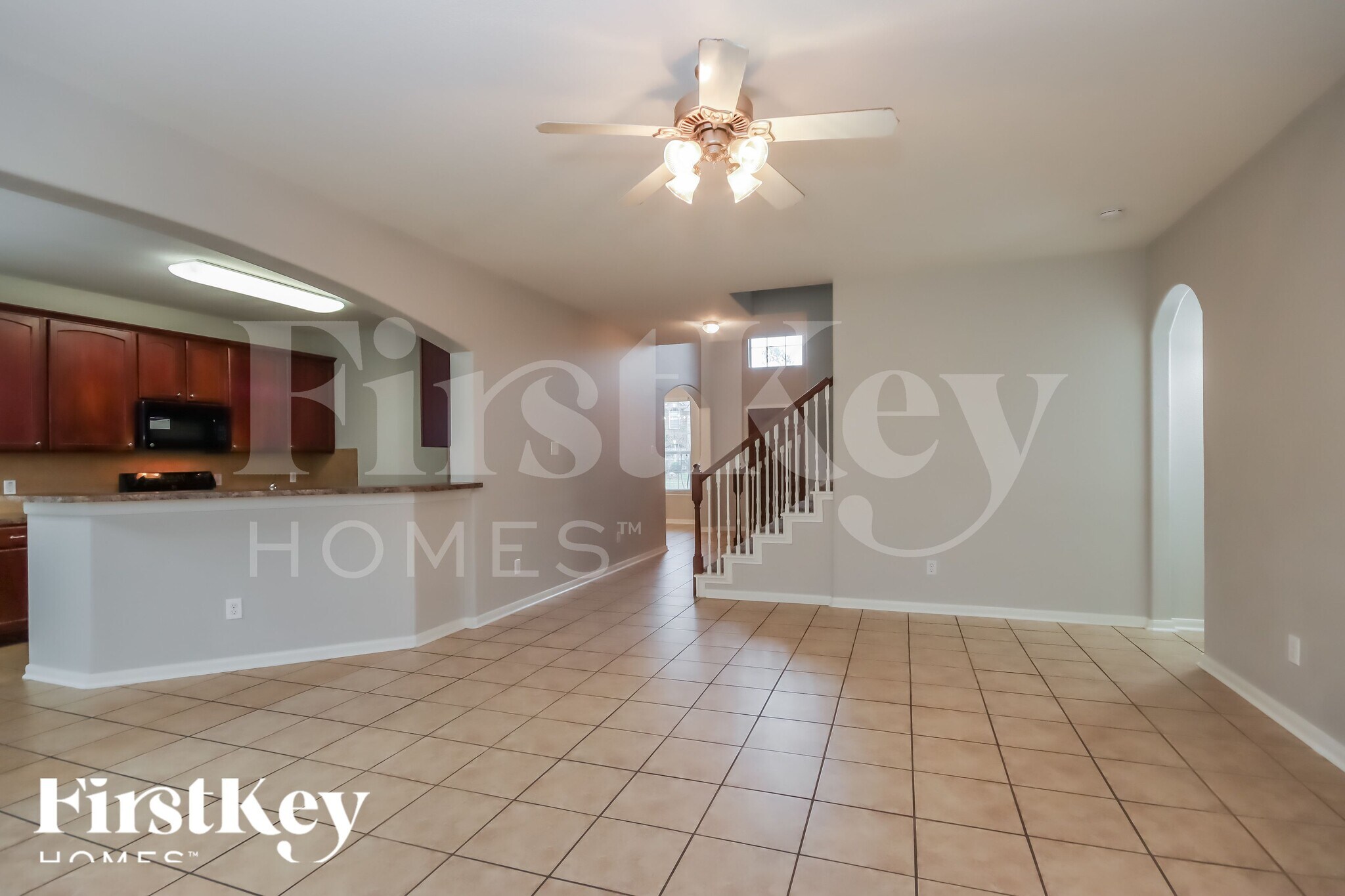 Building Photo - 16426 Rudder Dr