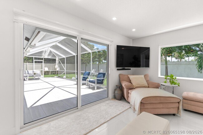 Building Photo - 23246 L'Ermitage Cir