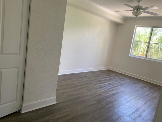 Building Photo - 2109 Renaissance Way