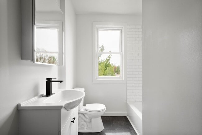 Building Photo - 2 BEDROOM END UNIT IN THE HEART OF DORMONT...
