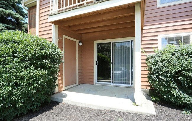 Building Photo - Bent Tree Apartments- More than just a place to live!