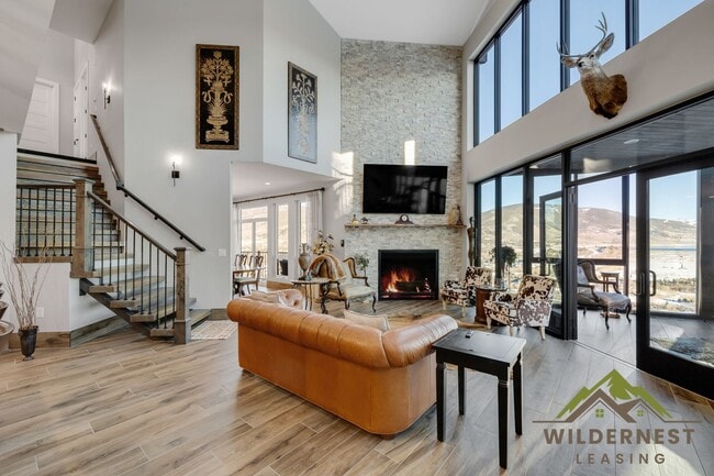 Building Photo - Stunning Luxury Mountain Home with Panoramic Views