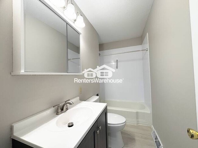 Building Photo - Beautiful 4 Bedroom House for Rent