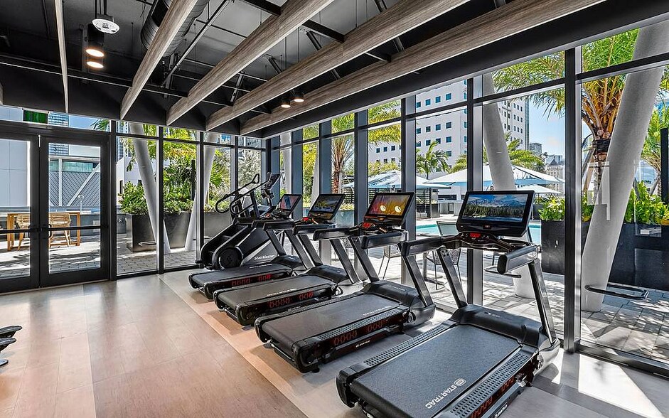 Building Photo - 777 NW 2nd Ave