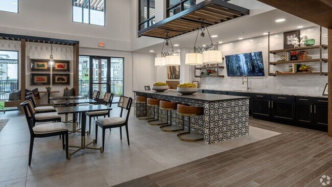 Building Photo - 12100 1/2 Ferrystone Glen Drive-SI ID1343257P