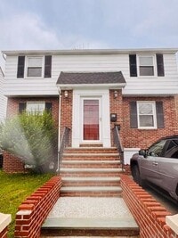 Building Photo - 47 Aqueduct Ave