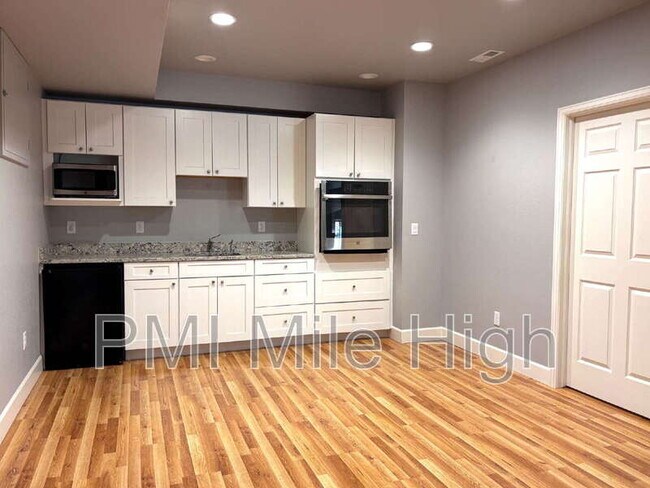 Building Photo - 16976 W 85th Ln