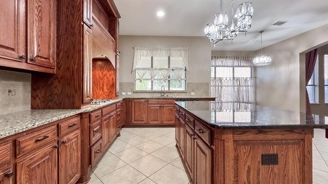 Building Photo - 6812 Sail Away Pl