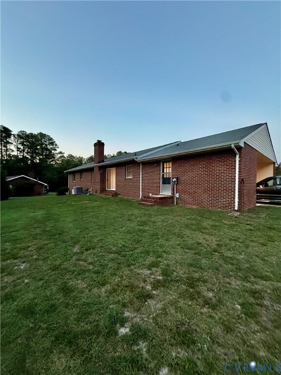 Building Photo - 18210 Branders Bridge Rd