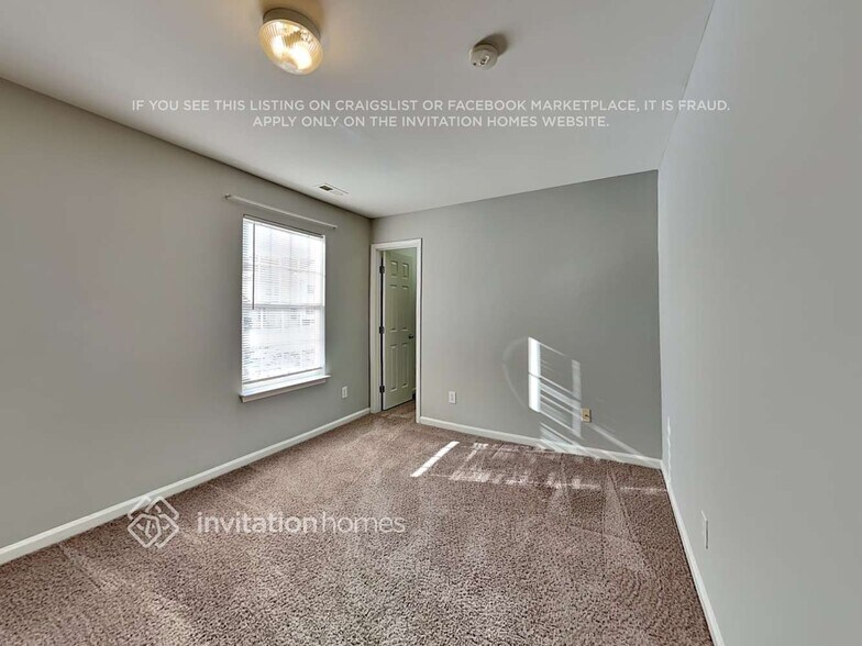 Building Photo - 113 Big Leaf Way