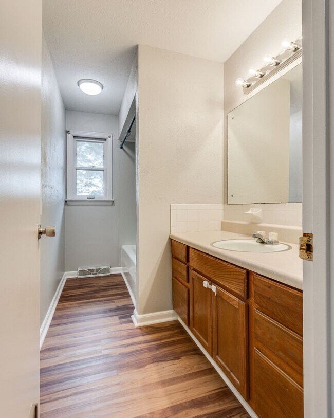 Building Photo - Spacious 3-Bedroom Home with Finished Base...