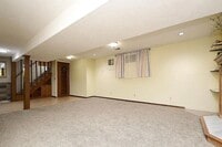 Building Photo - 4955 Lakeshore Dr