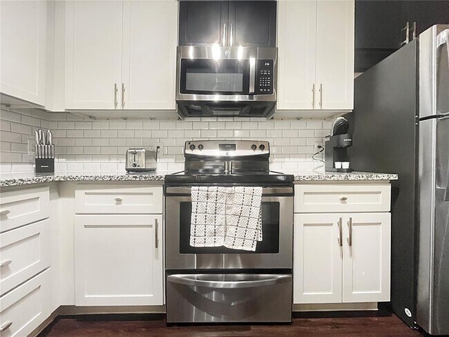 Building Photo - 3511 Tabernacle Pl