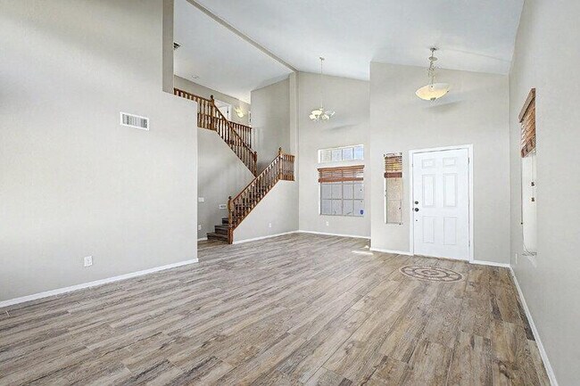 Building Photo - 16317 N 152nd Ave