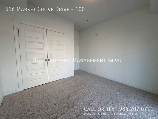 Building Photo - 616 Market Grove Drive-100