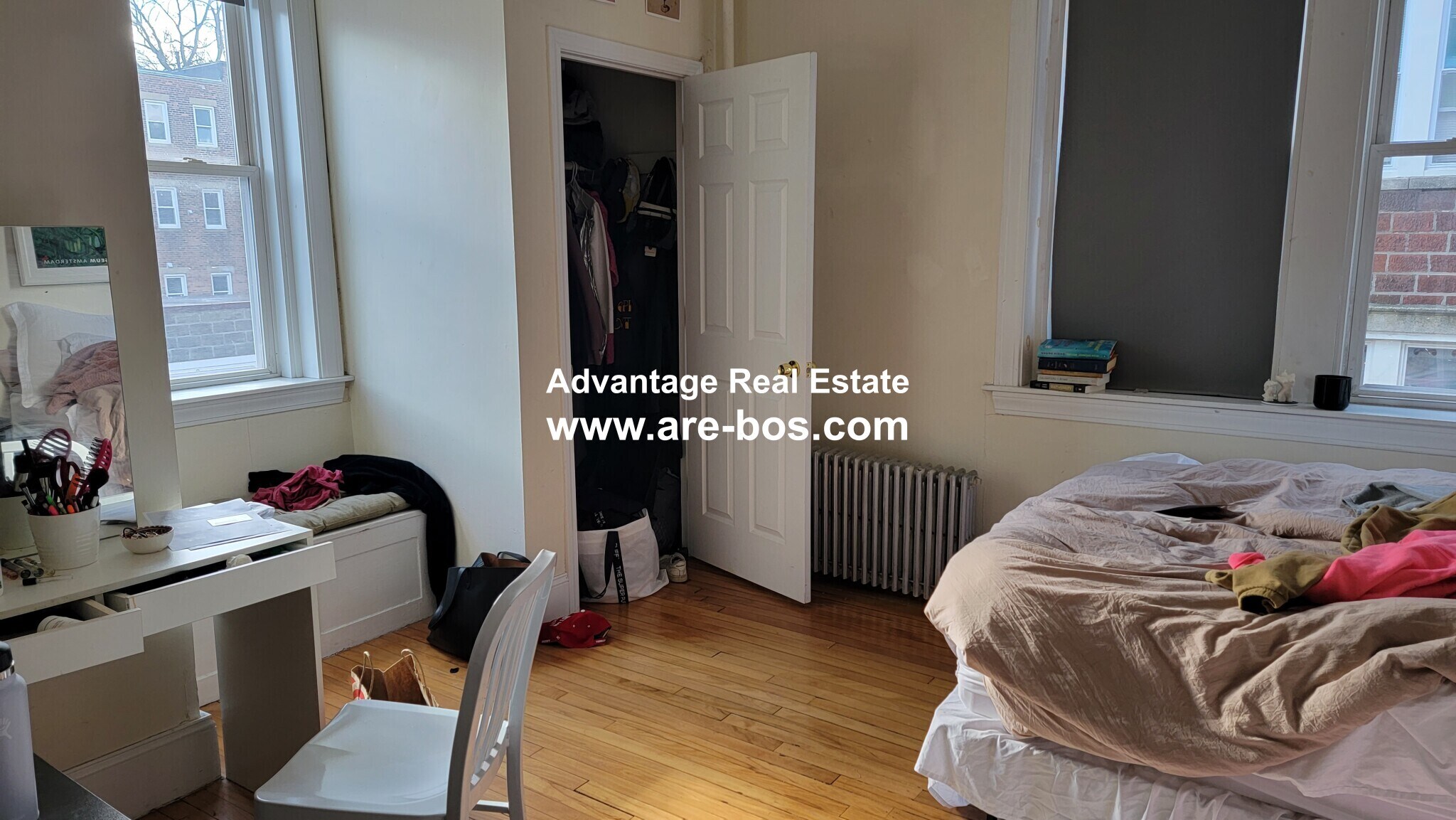 Building Photo - 66 Egmont St